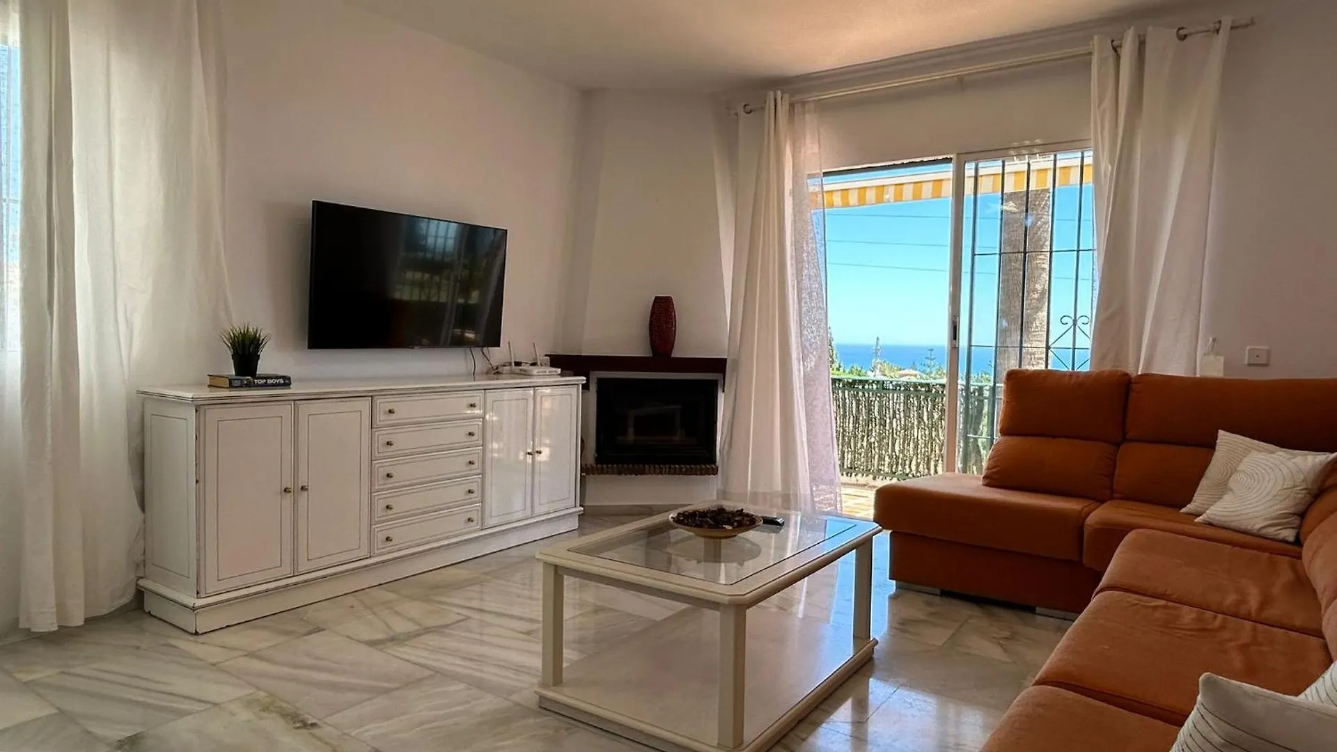 Calahonda Golf And Sea Andra Daire Mijas 0*,  İspanya